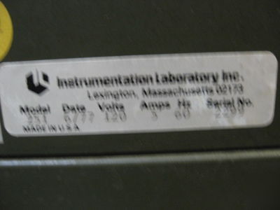 Instramentation lab aa/ae spectrophotometer model: 251