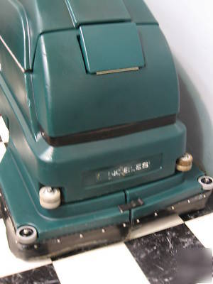 Nobles 3301 floor scrubber cleaner stripper