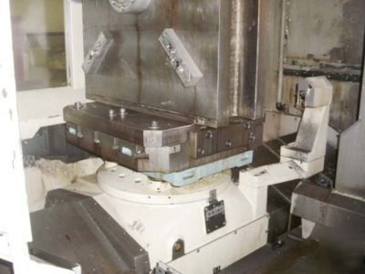 Makino mc-98 cnc horizontal machining center w/ tooling
