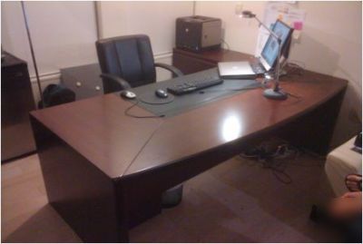 Big package office desks & office leather chairs 4SALE 