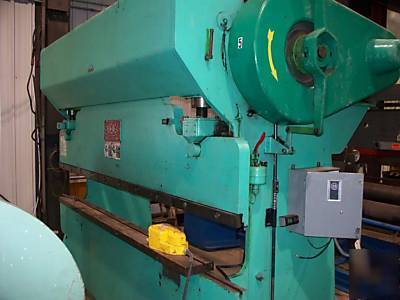 Chicago 10' x 75 ton mechanical pressbrake