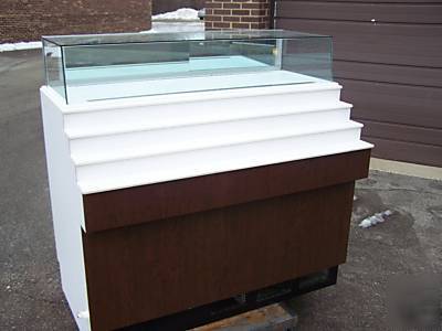 Confectionery display case parisi chocolatier