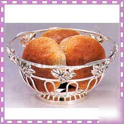 Round baskets with grapeleaf design, set/2