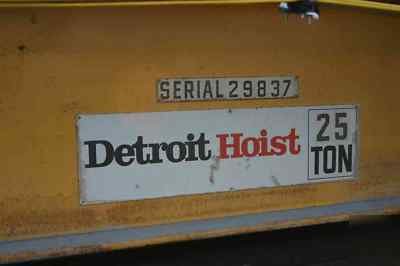 25 ton x 25' detroit crane- must see 