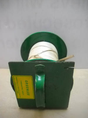 Greenlee 435/21562 conduit measuring tape 1168' w stand
