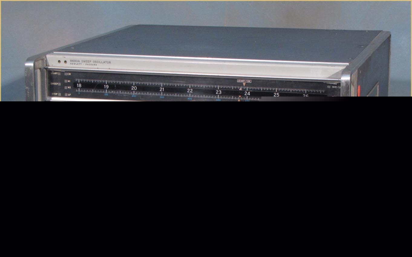 Hp agilent 8690A rf sweep oscillator mainframe