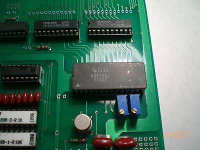 12 bit sampling a/d converter sipex 