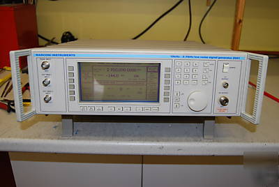Marconi 2041 low noise signal generator