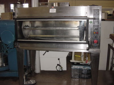 Mark v rotisserie oven used gas nice resturant