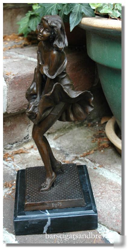 Bronze girl statue w marilyn monroe pose old fnsh