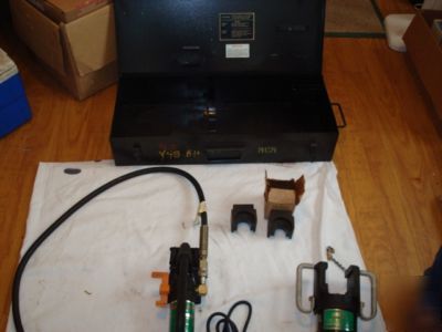 Burndy type Y48BH hypress 40 ton hydraulic tool w/ dies