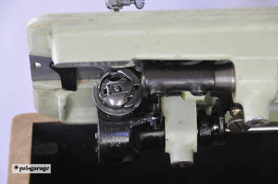 Singer 319W industrial strength portable zigzag