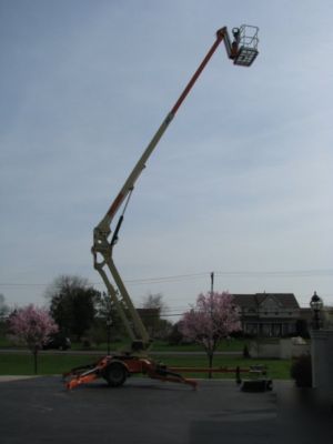 Jlg t-500 T500 gas trailer mounted boom lift towable