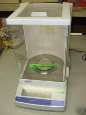 Mettler toledo AB104-s analytical balance ab-104S scale