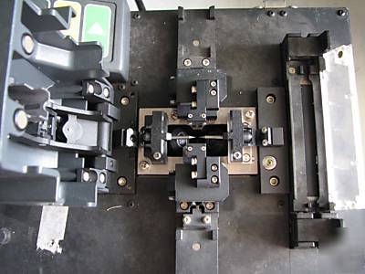 Fitel S182A high strength attenuation fusion splicer
