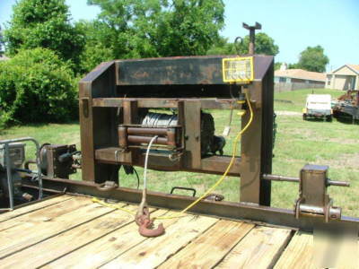Gooseneck trailer three, triple, axle flatbed 30K 38'