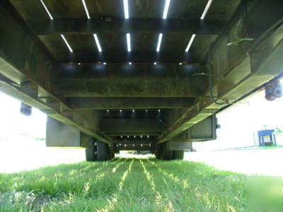 Gooseneck trailer three, triple, axle flatbed 30K 38'