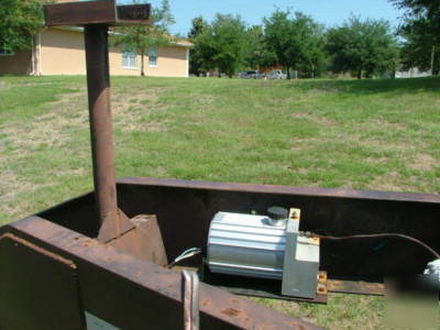 Gooseneck trailer three, triple, axle flatbed 30K 38'