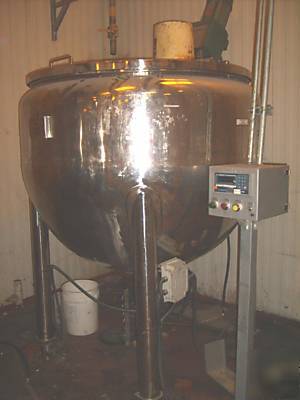 Chemical mixing tank double jacket 350 gal with scale 