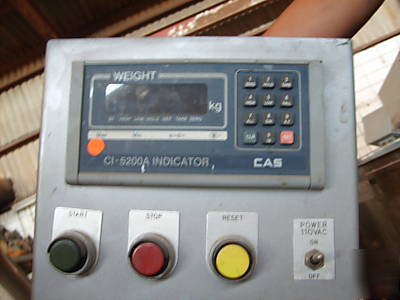 Chemical mixing tank double jacket 350 gal with scale 