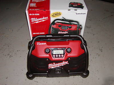 Milwaukee 49-24-0280 job site radio