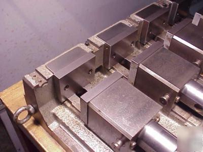 Rare tsudakoma 4 position gang modular vise system vmc