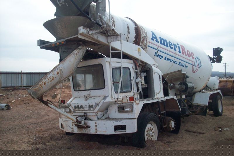 Mack concrete cement front discharge mixer truck