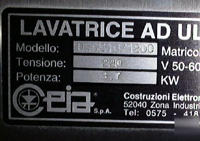 Ultrasonic cleaner medium capacity