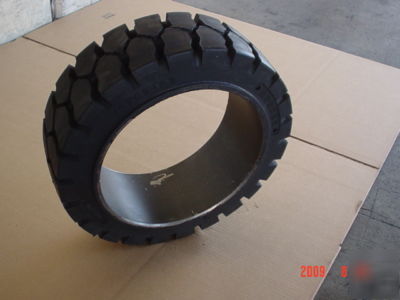 New 18X6X12-1/8 solid cushion press on forklift tires 