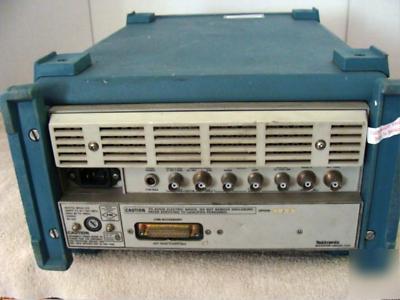 Tektronix 492 18GHZ spectrum analyzer w/opt 1,2,3 