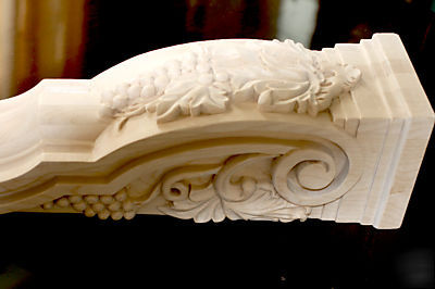 Maple bar corbel 26 inch tall berry design lot M827