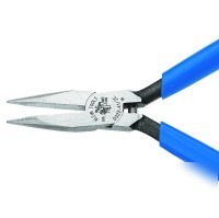 Klein midget slim nose plier, serrated jaws D321-4-1/2C