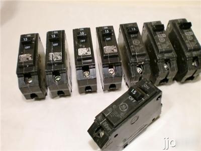 New lot 8 ge THQB1115 15 amp 1POLE 120/240 bolt thqb cb