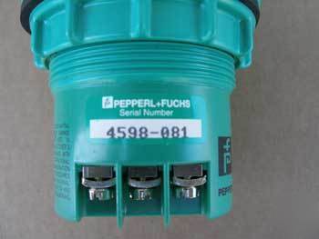 New pepperl+fuchs PB1-008-6 capacitive palm button