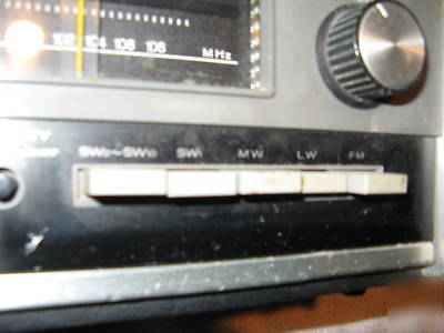 Sony crf-160 10 short wave bands plus mw lw fm bands