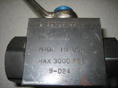 Parker 3/4 npt 3-way valve 3,000PSI BV3D12S1SS1N steel