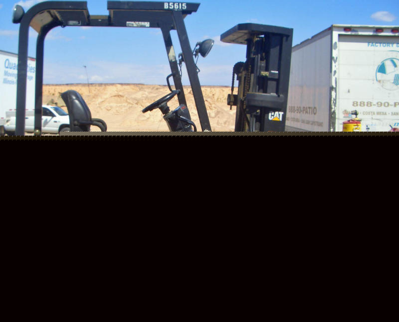 Cat 02 lift truck 4600LB forklift electric warehouse