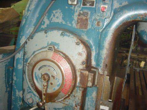 Kearney & trecker vertical mill model tf-20 w/sony dro