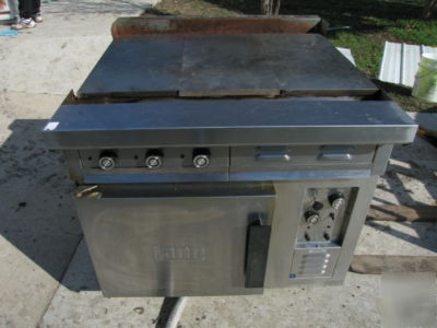 Lang commerical oven with griddle top 1-3 phase
