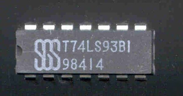 Sgs T74LS93B1 4-bit binary up counter ic
