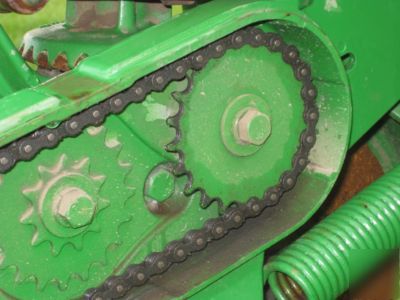 John deere flex 71 4 row food plot planter for deer