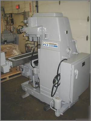 Kearney & trecker 205-S12 hd vertical mill - xlnt