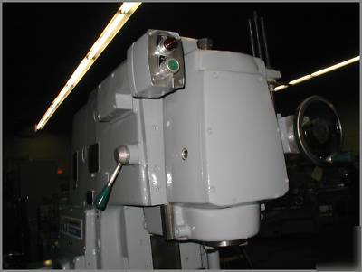 Kearney & trecker 205-S12 hd vertical mill - xlnt