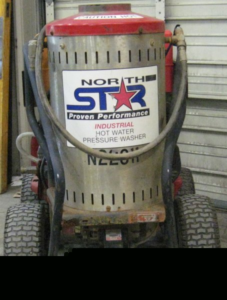 Northstar hot water steam pressure washer honda engine