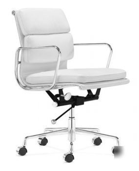Showcase italian leather director office chair white