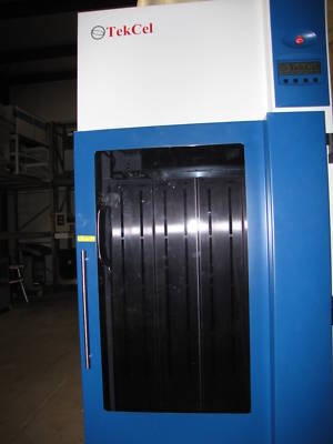 Tekcel automated microplate system with 2 storage units