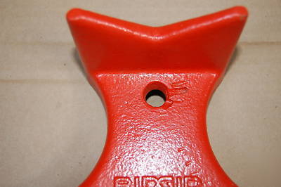  ridgid chain vise # bc 810 for threader cutter tools