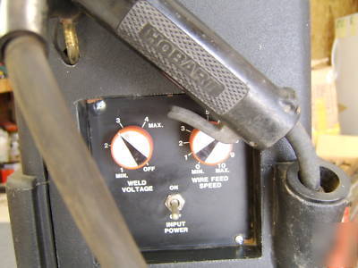 Hobart handler 6969 mig welder 120VOLT 90AMPS wire feed