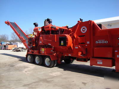 2002 morbark 5600 horizontal grinder - reconditioned