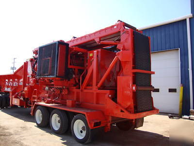 2002 morbark 5600 horizontal grinder - reconditioned